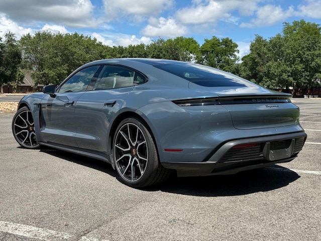 2025 Porsche Taycan
