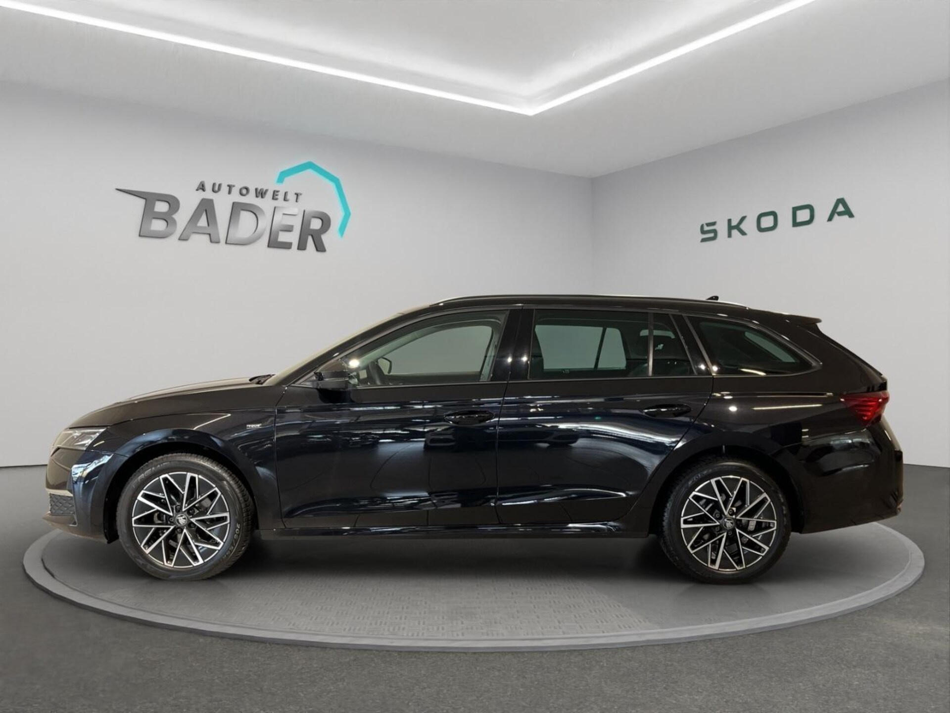 Skoda Octavia Combi Tour