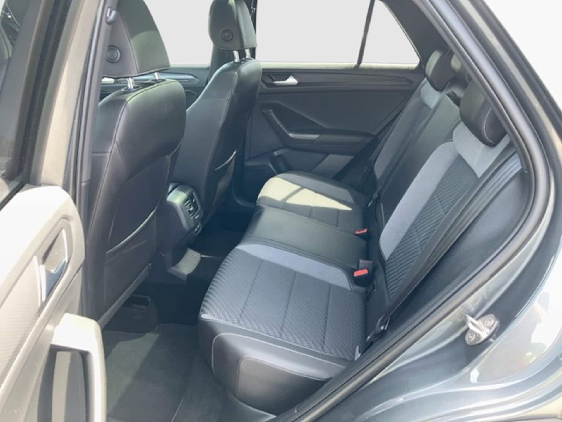 Volkswagen T-Roc Sport