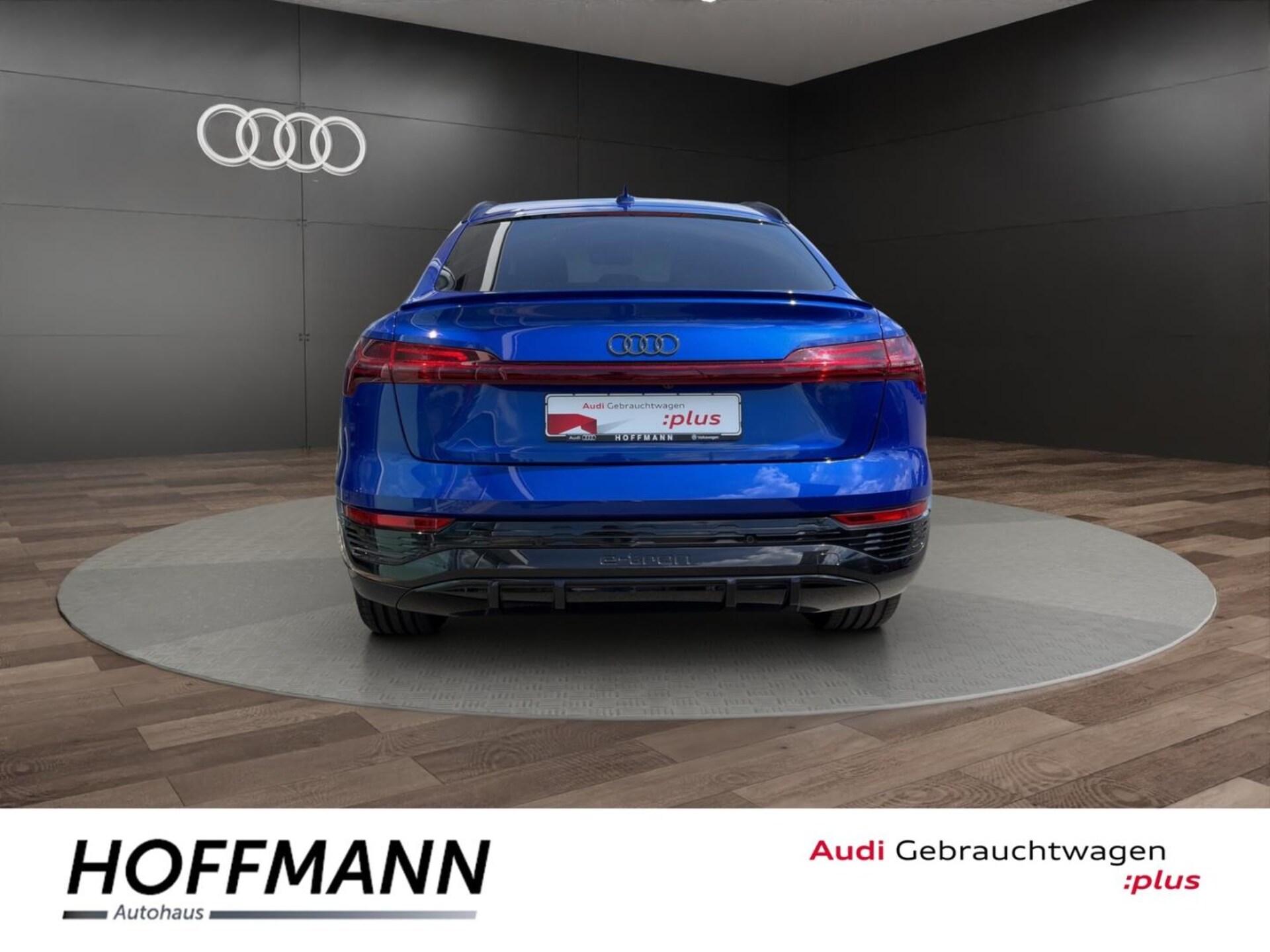 Audi Q8 Sportback e-tron S line