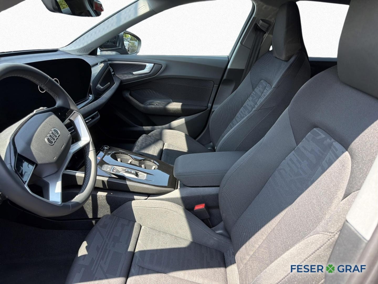 Bild über Audi A5 Avant e-hybrid e-hybrid quattro 220 kW S tronic - für weitere Informationen kontaktieren Sie den Audi Partner