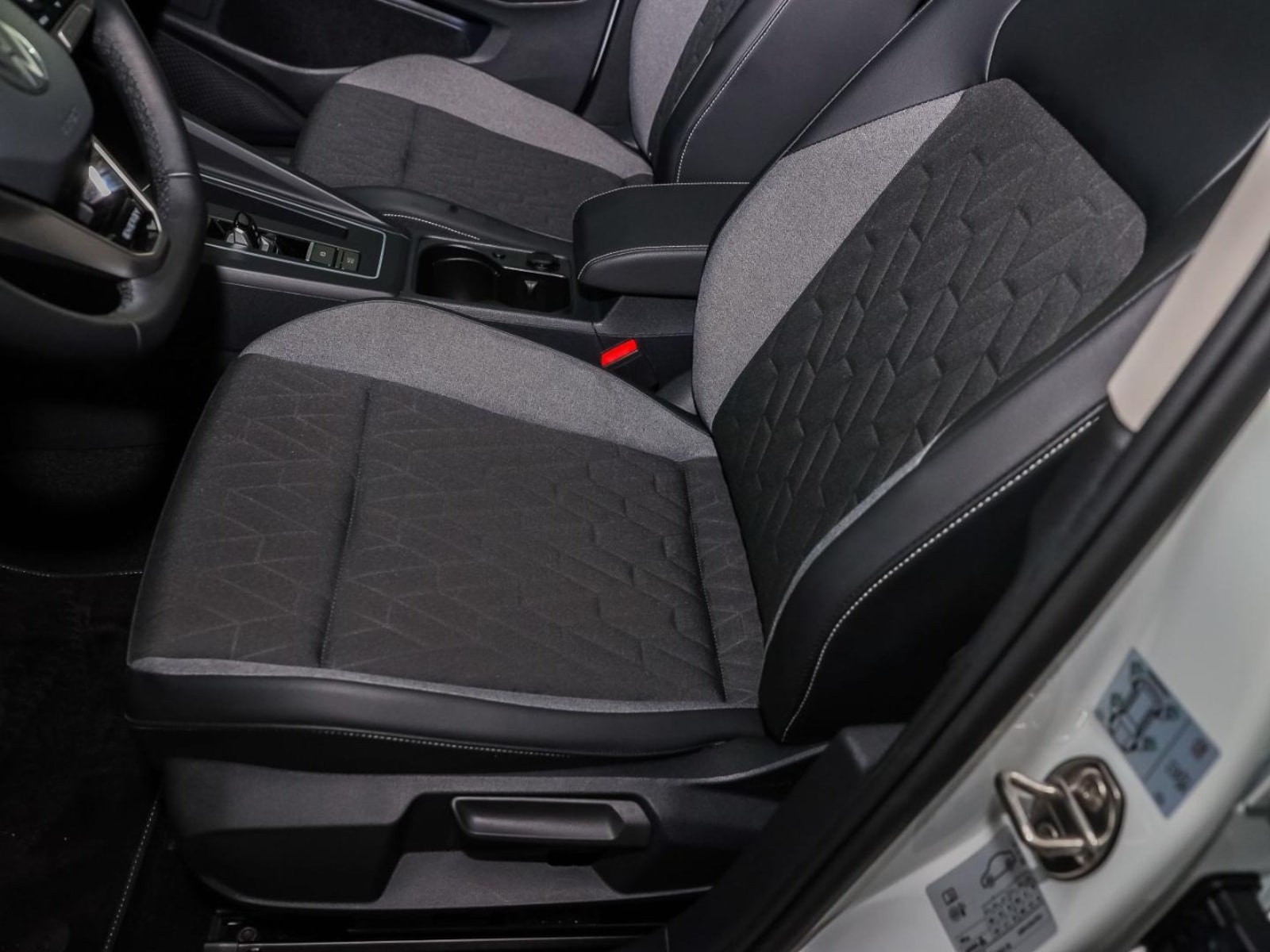 Volkswagen Golf – Bild 13