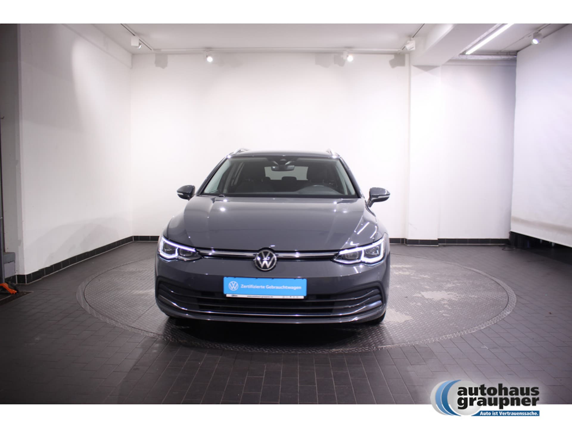Volkswagen Golf Variant Style