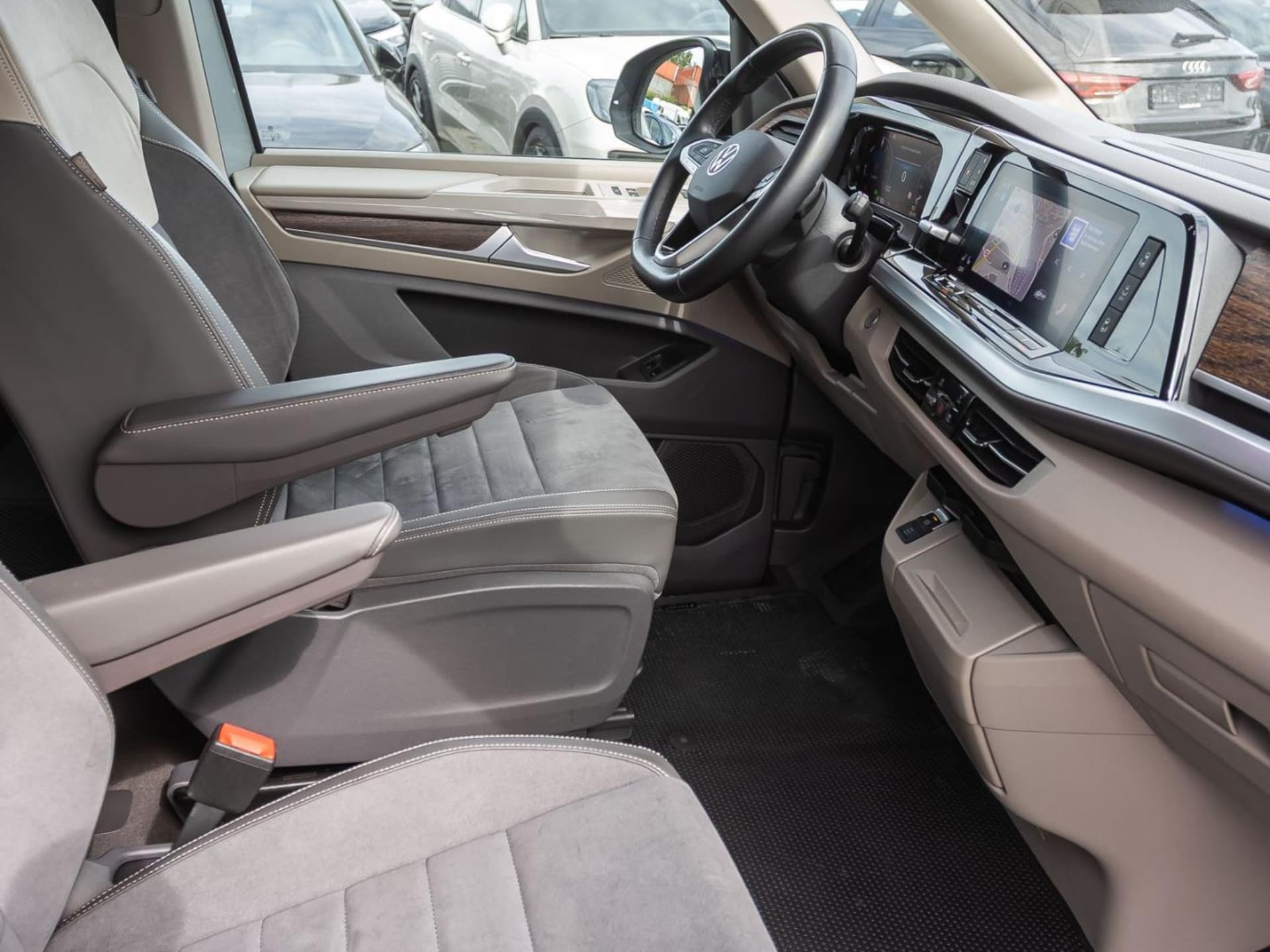 Volkswagen Multivan Langversion Style