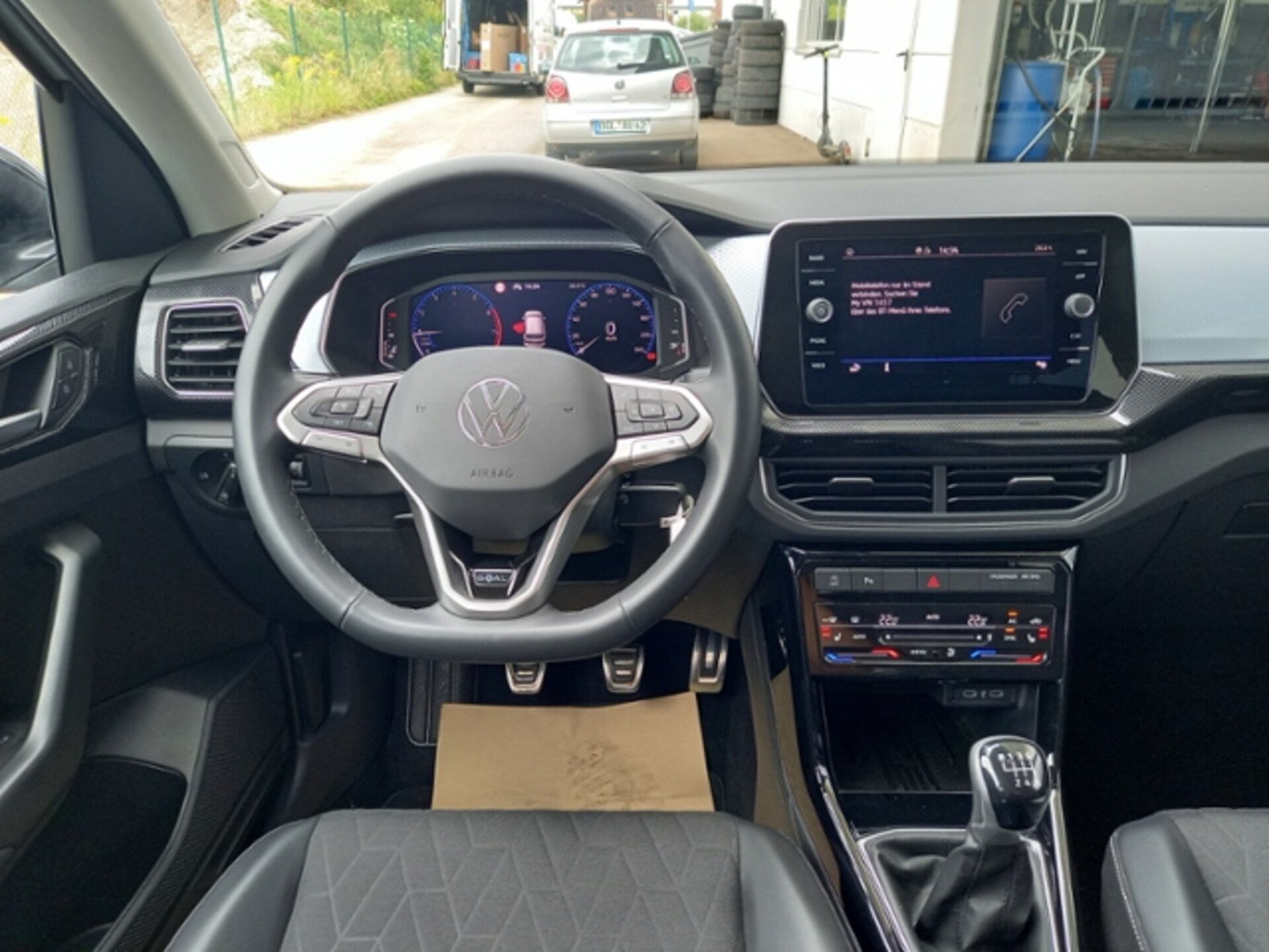Volkswagen T-Cross Life