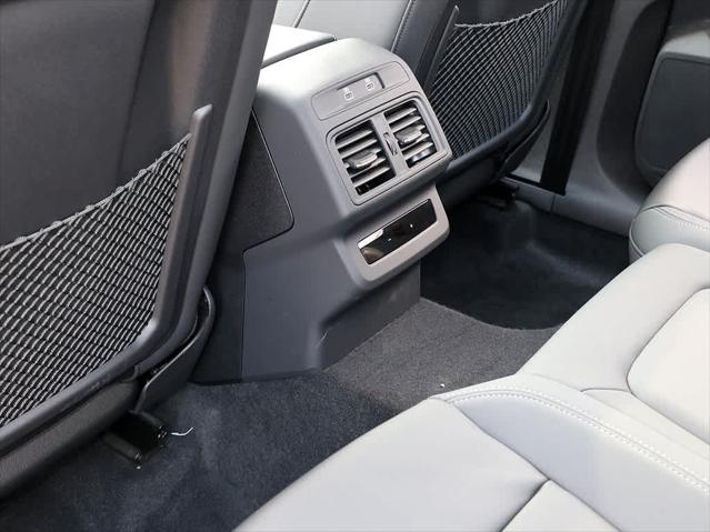 2025 AUDI Q5 - Image 15