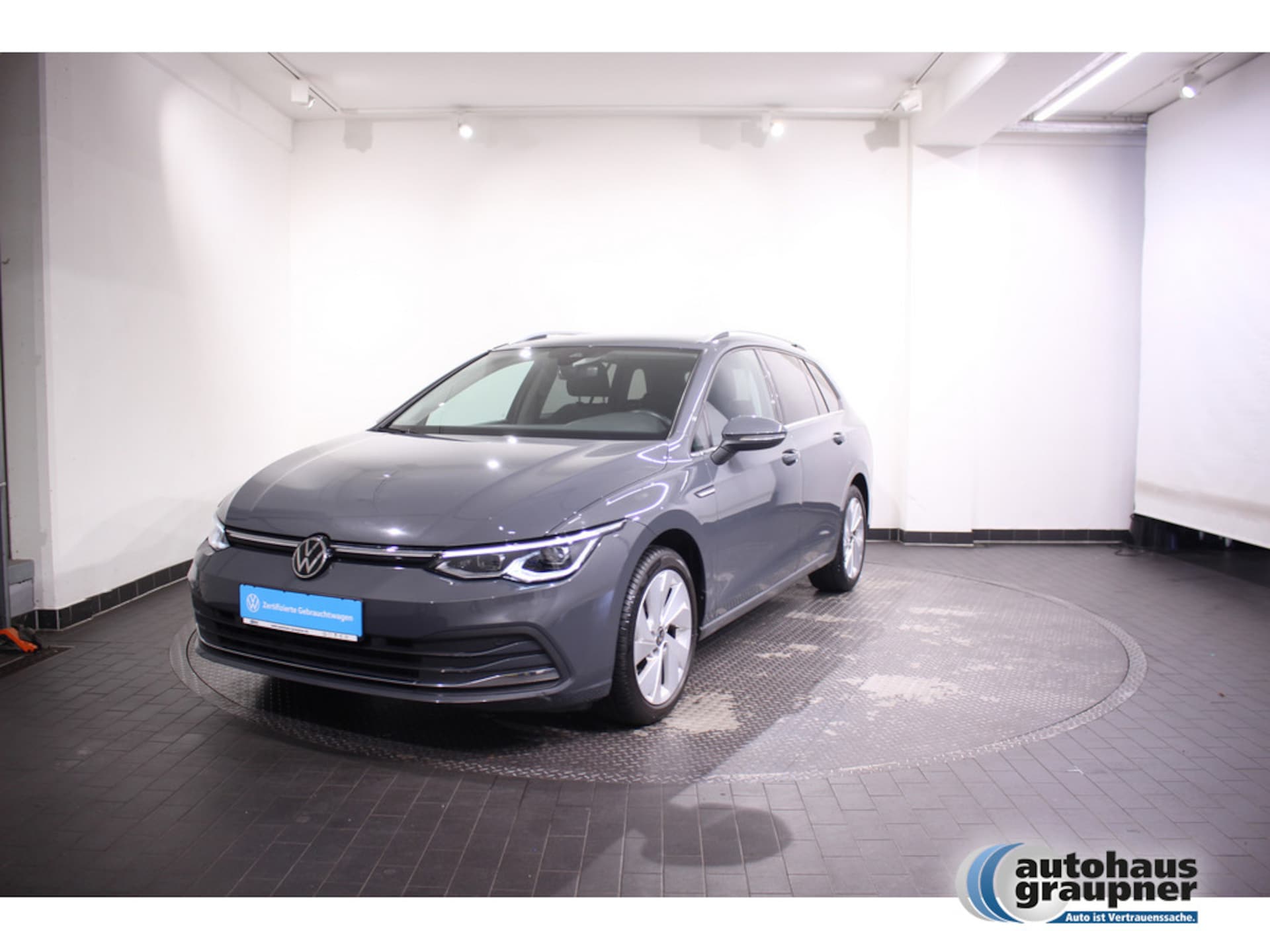 Volkswagen Golf Variant Style