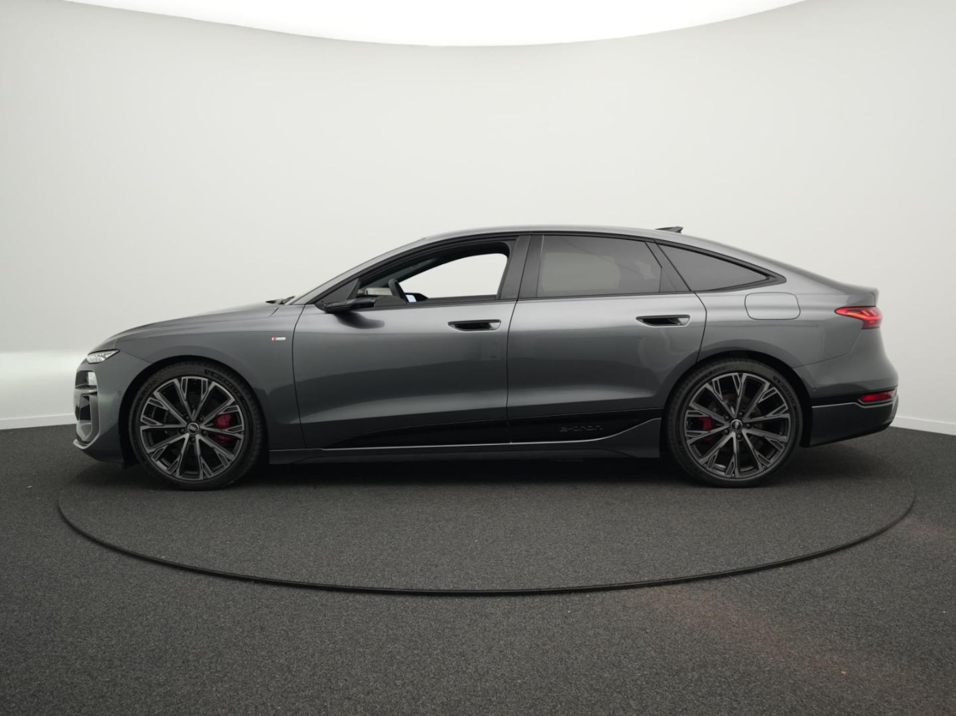 Audi A6 Sportback e-tron edition one