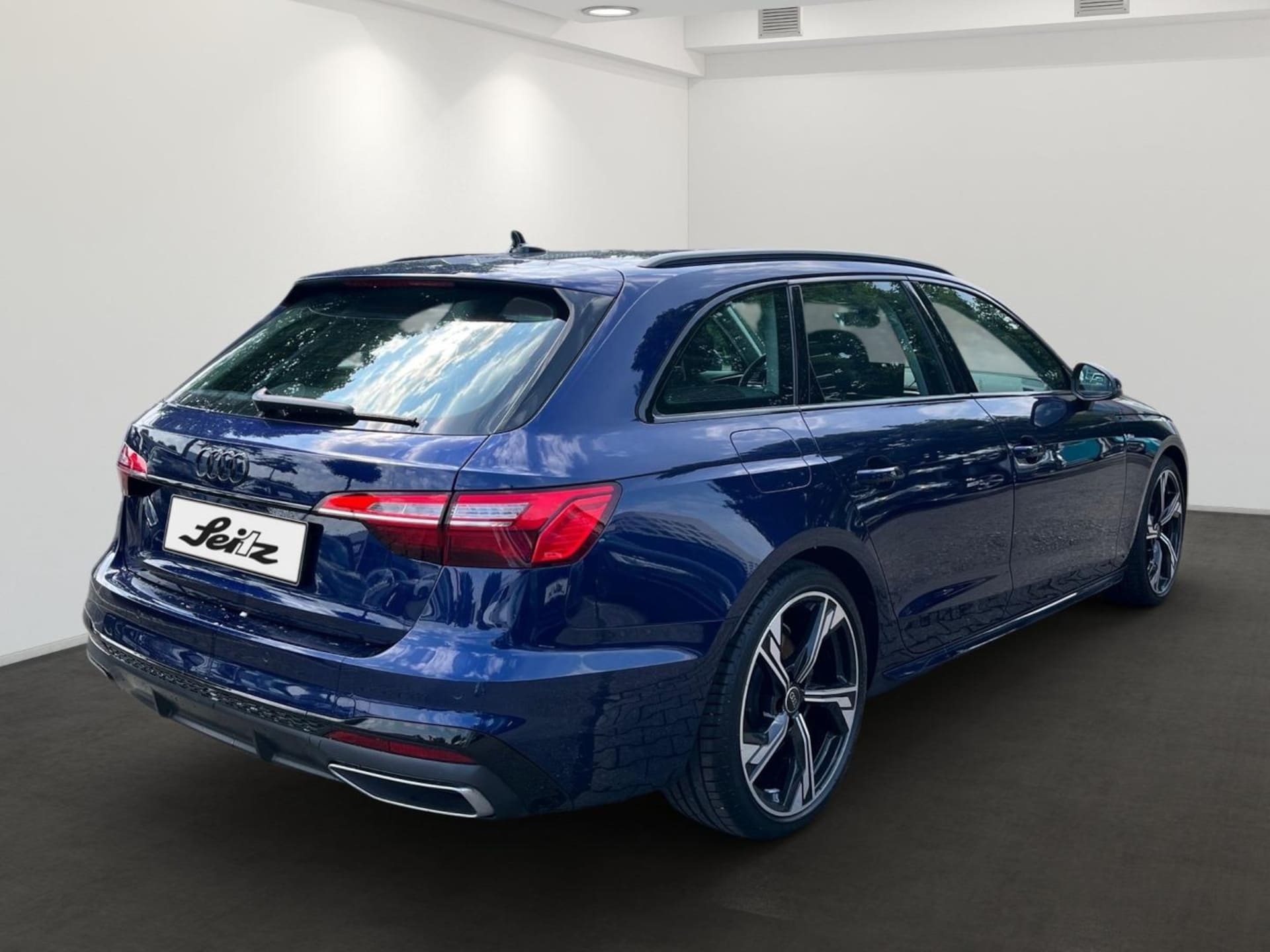 Audi A4 Avant S line