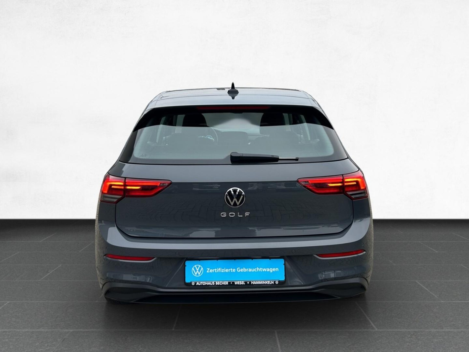 Volkswagen Golf Life