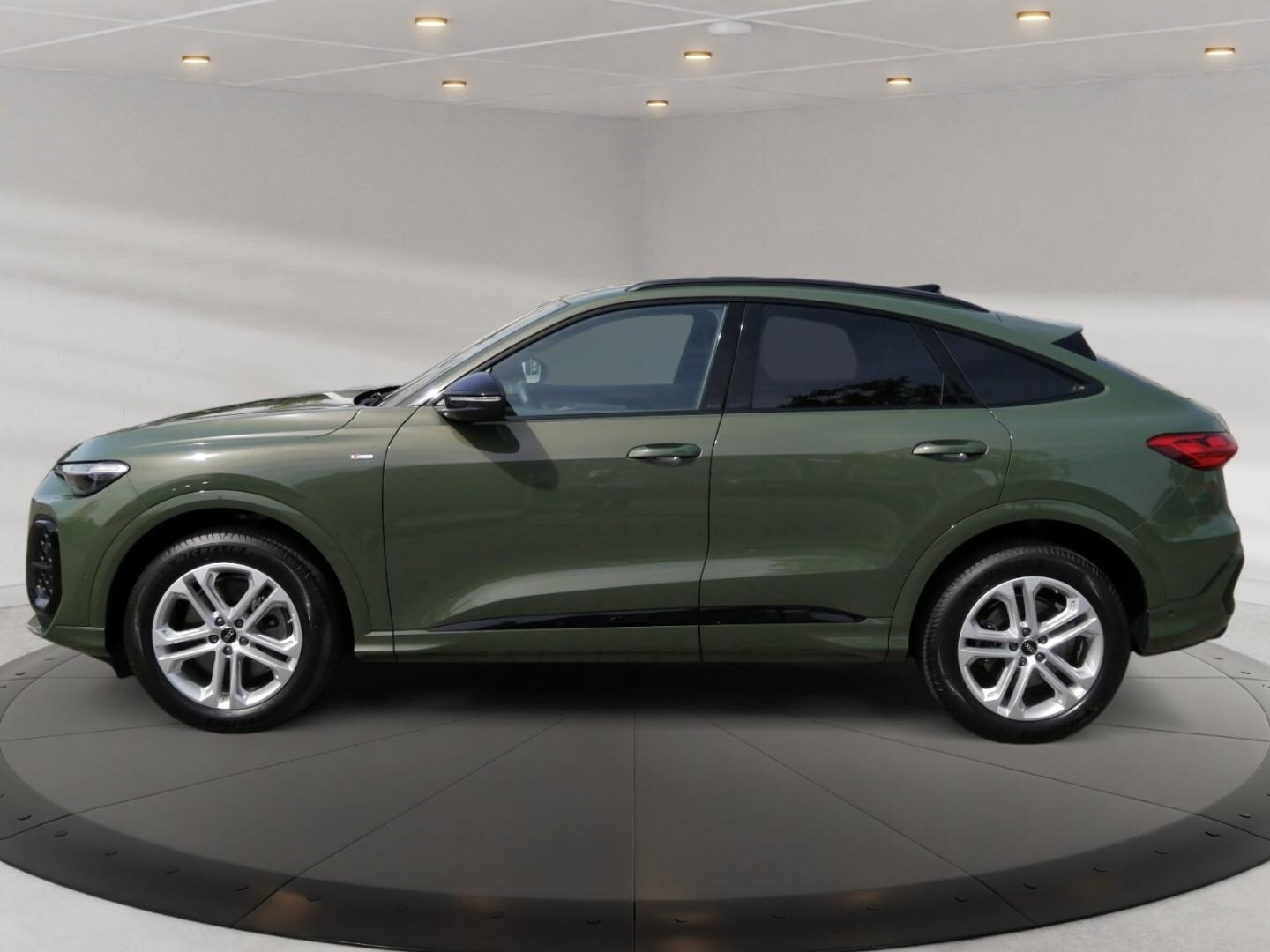Bild über Audi Q5 Sportback TDI quattro 150 kW S tronic - für weitere Informationen kontaktieren Sie den Audi Partner