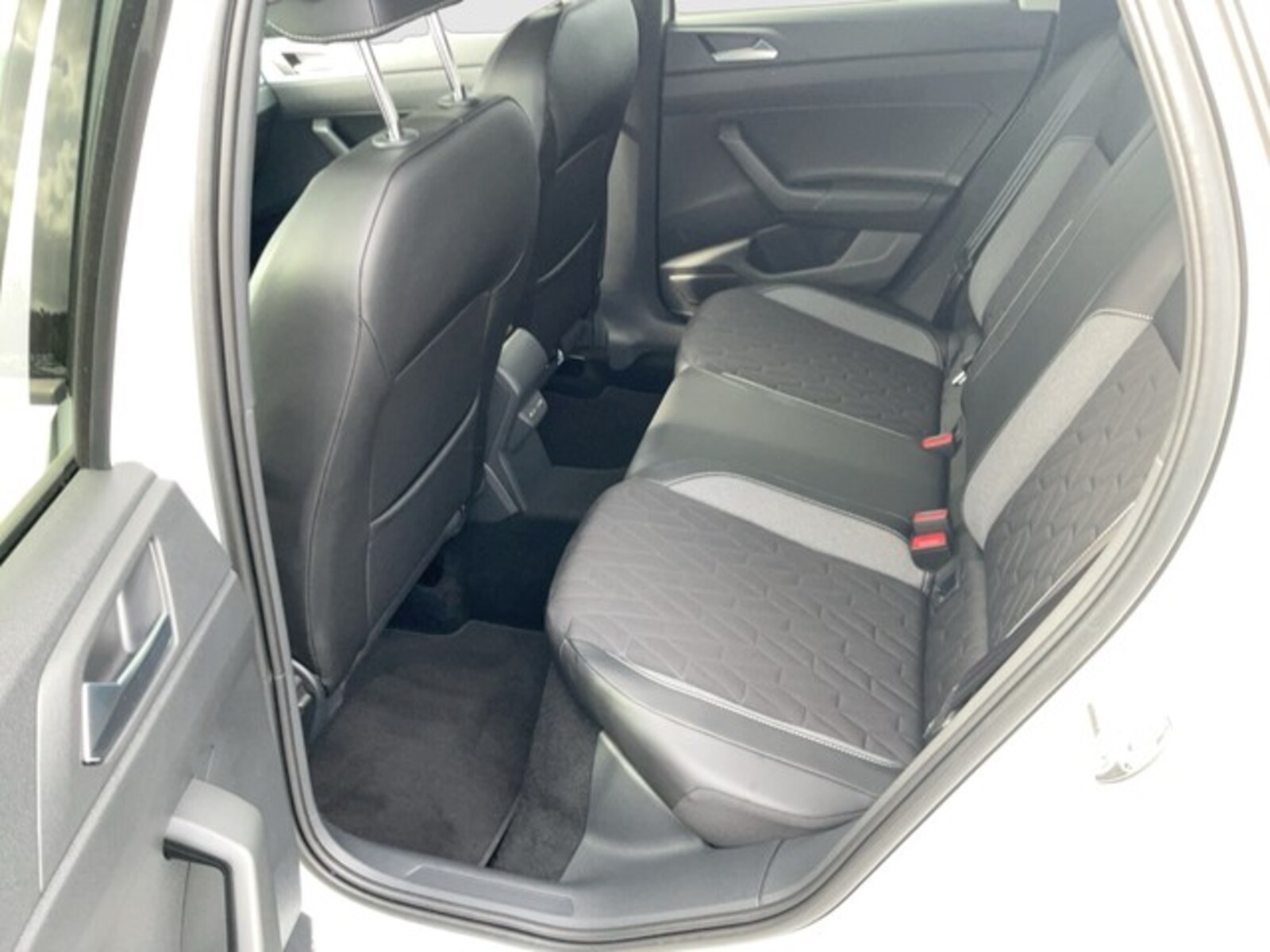 Volkswagen Taigo – Bild 13