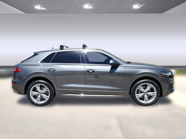 2023 Audi Q8