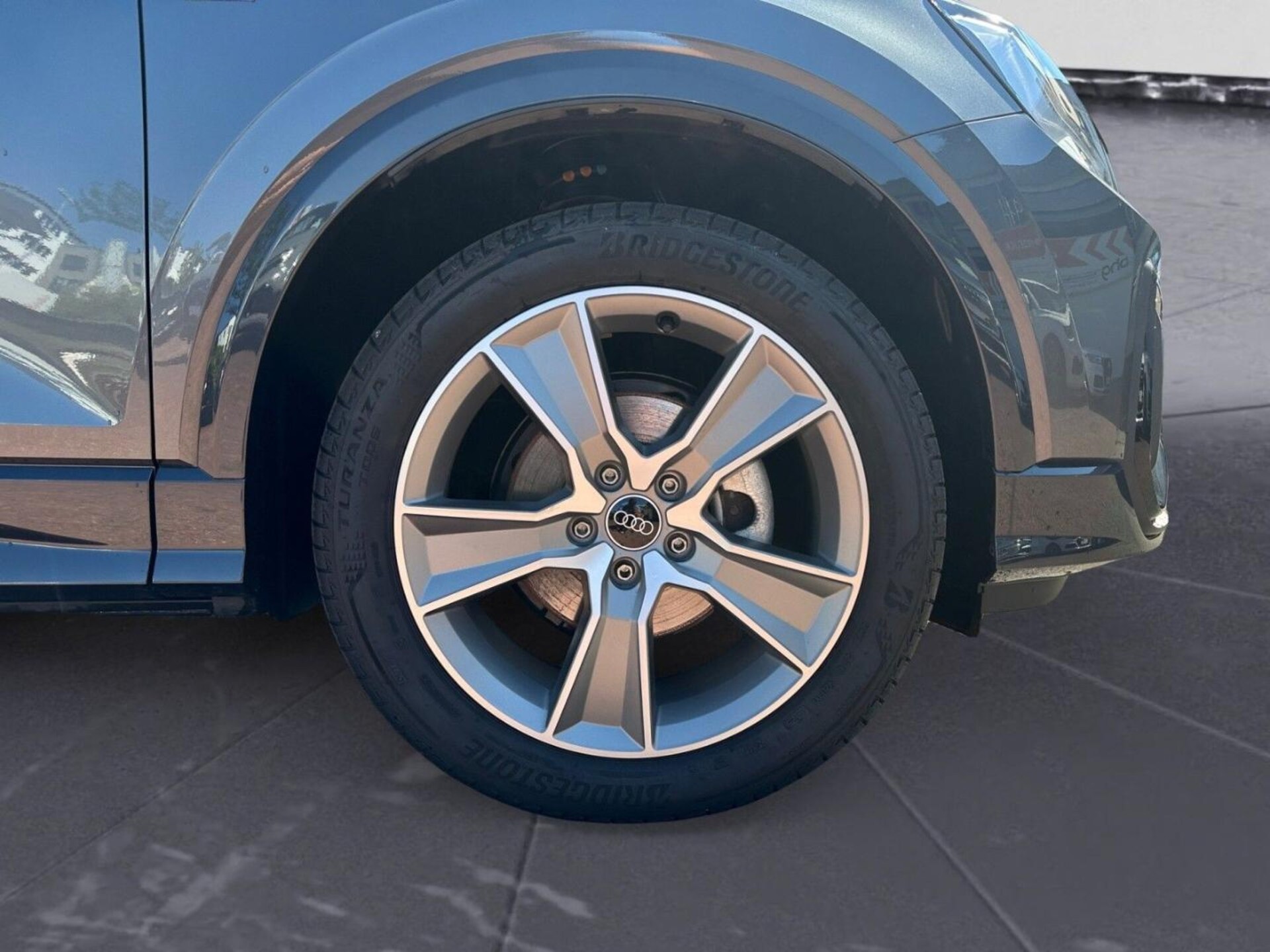 Audi Q2 S line