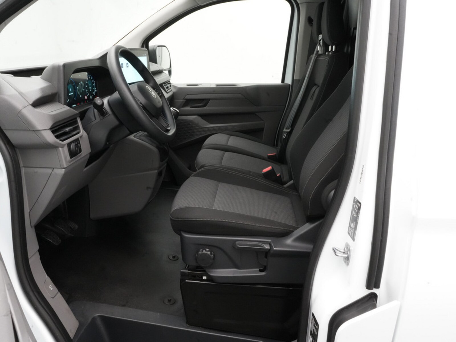 Volkswagen Transporter Kasten langer Radstand – Bild 7