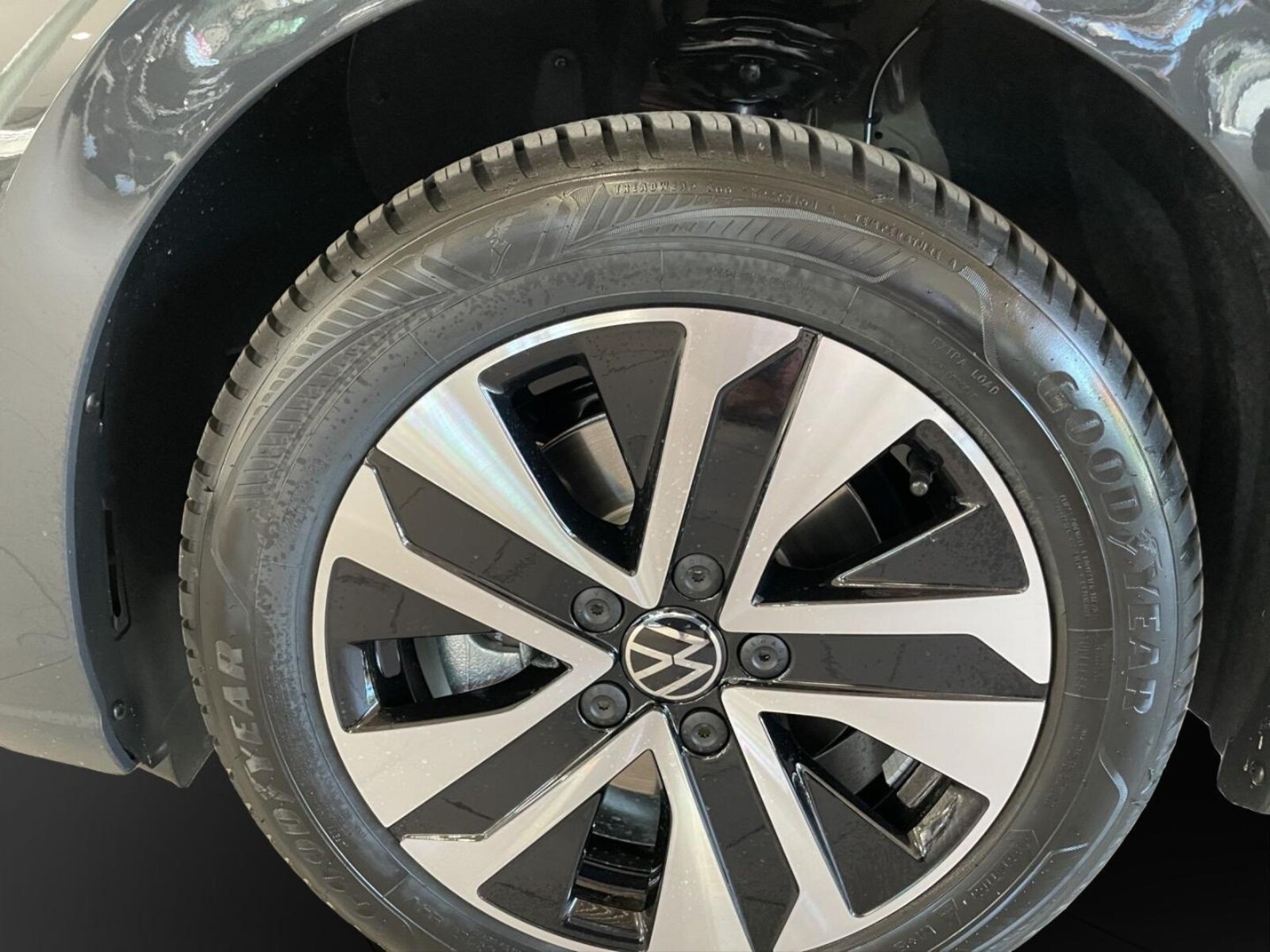 Volkswagen Golf Variant – Bild 3