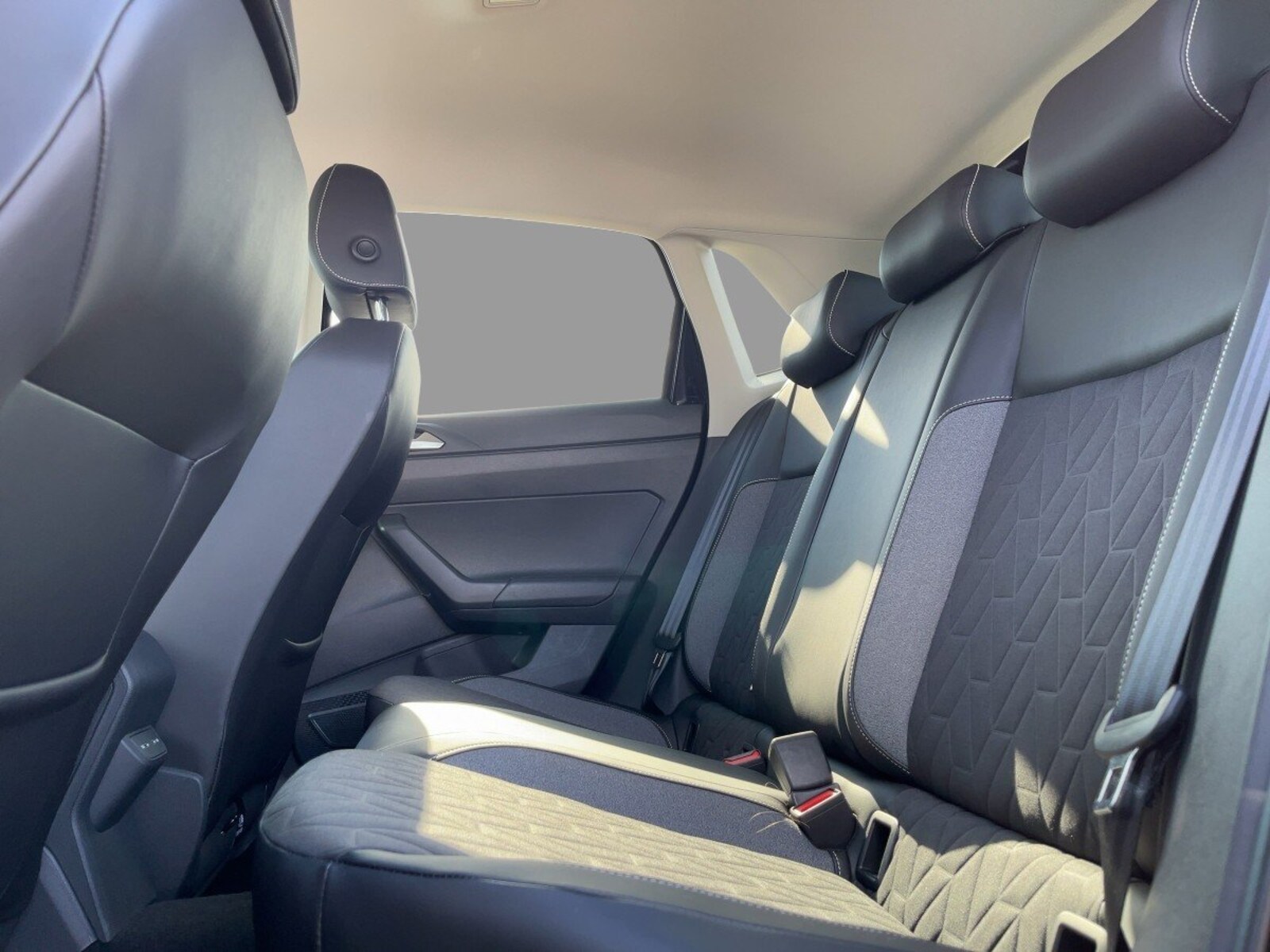 Volkswagen Polo – Bild 9