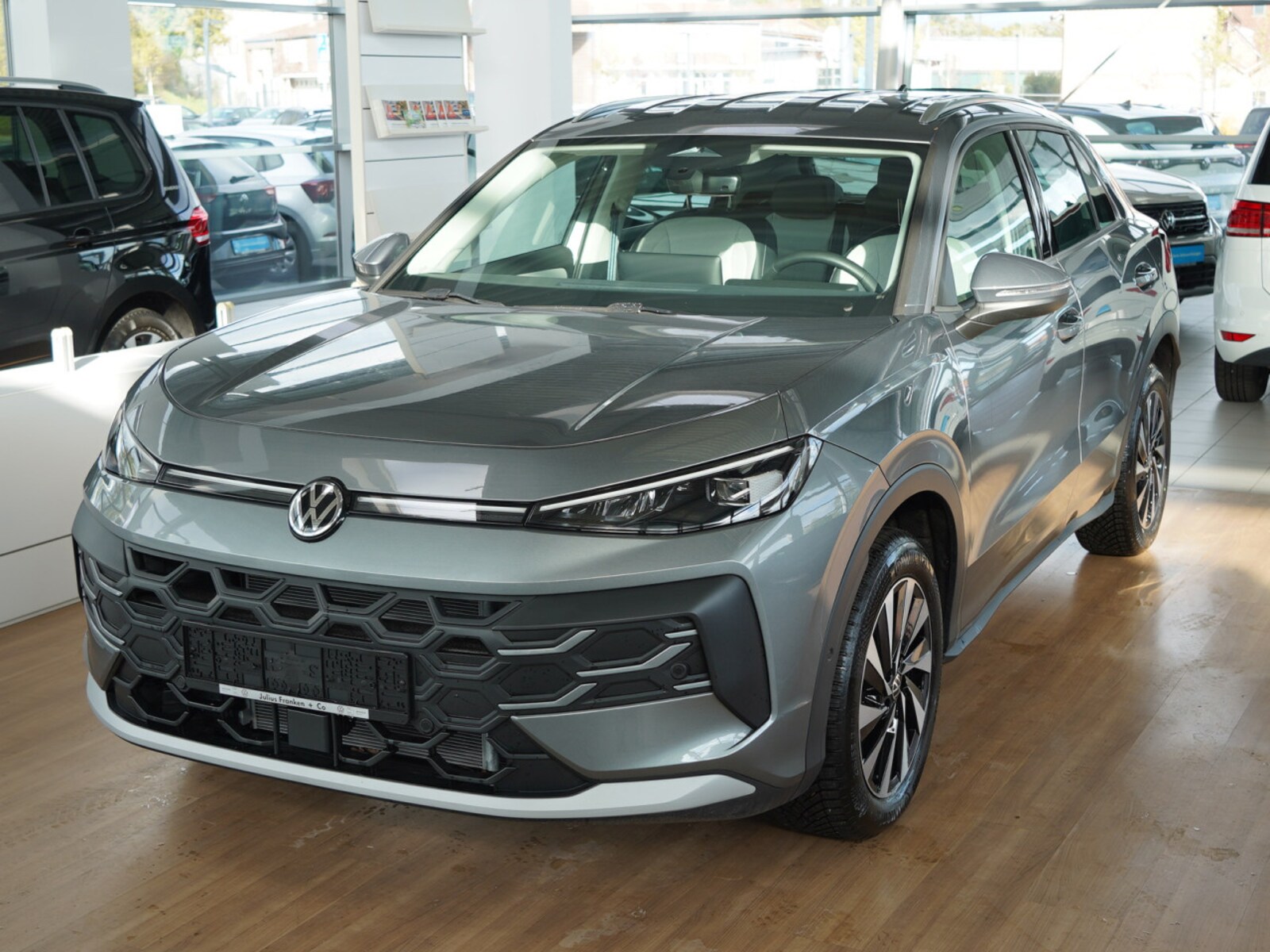 Volkswagen T-Roc – Bild 2