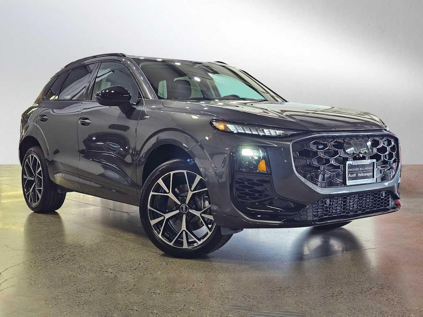 2026 Audi Q3 S line quattro's photo