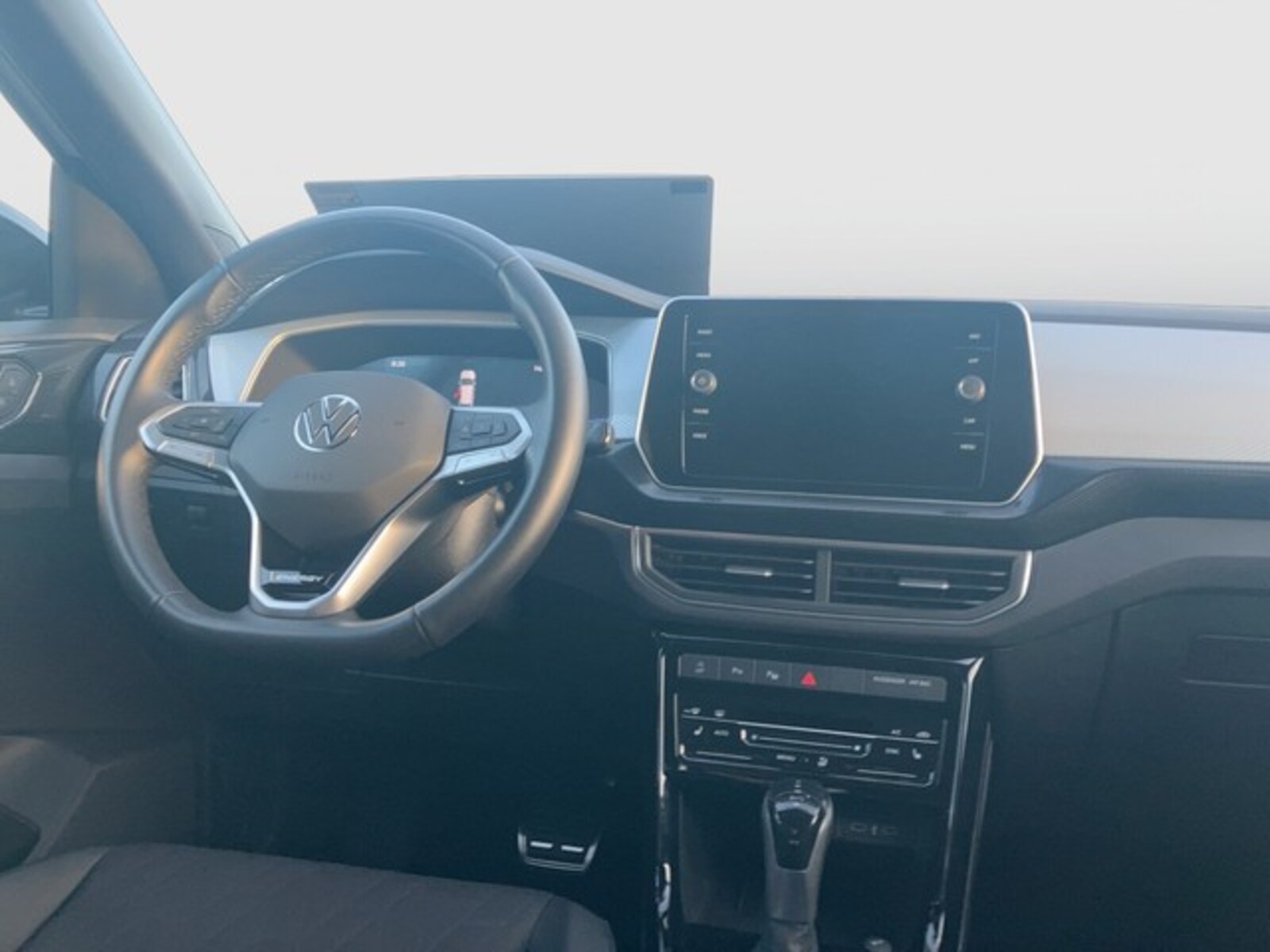 Volkswagen T-Cross – Bild 12