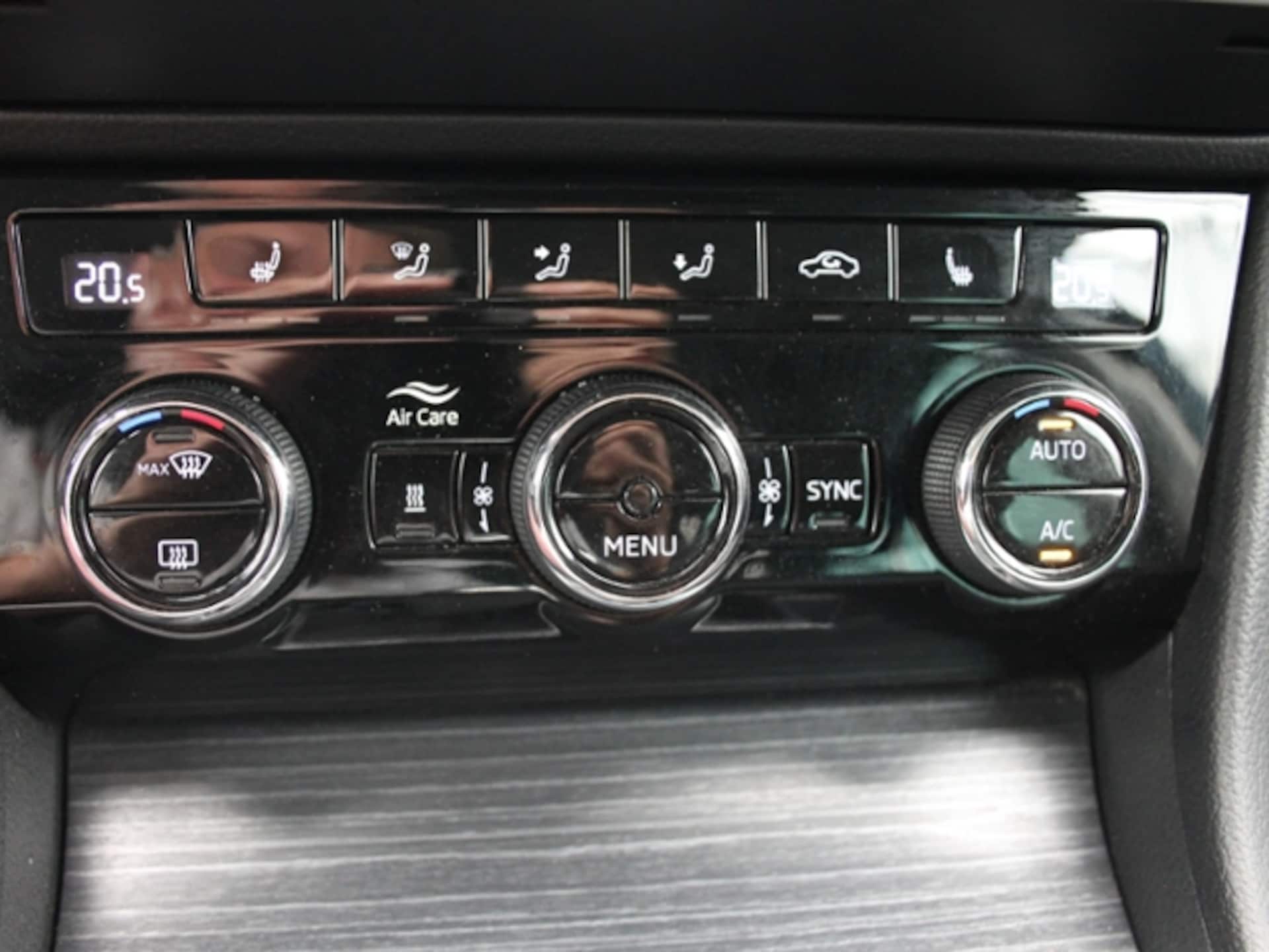 Skoda Superb Combi Style