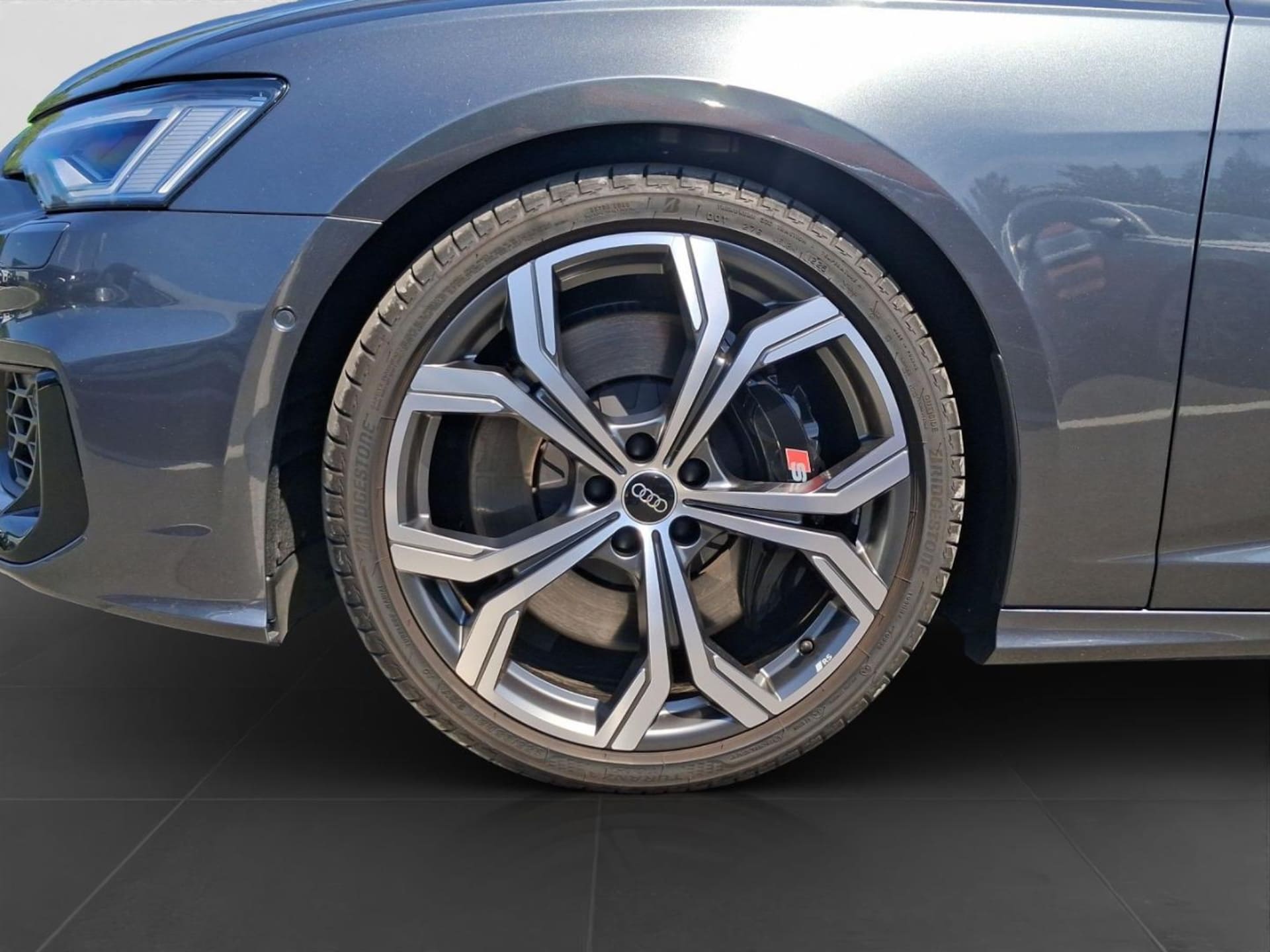 Audi S6 Avant