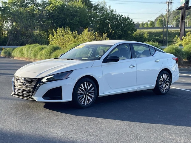 2025 Nissan Altima