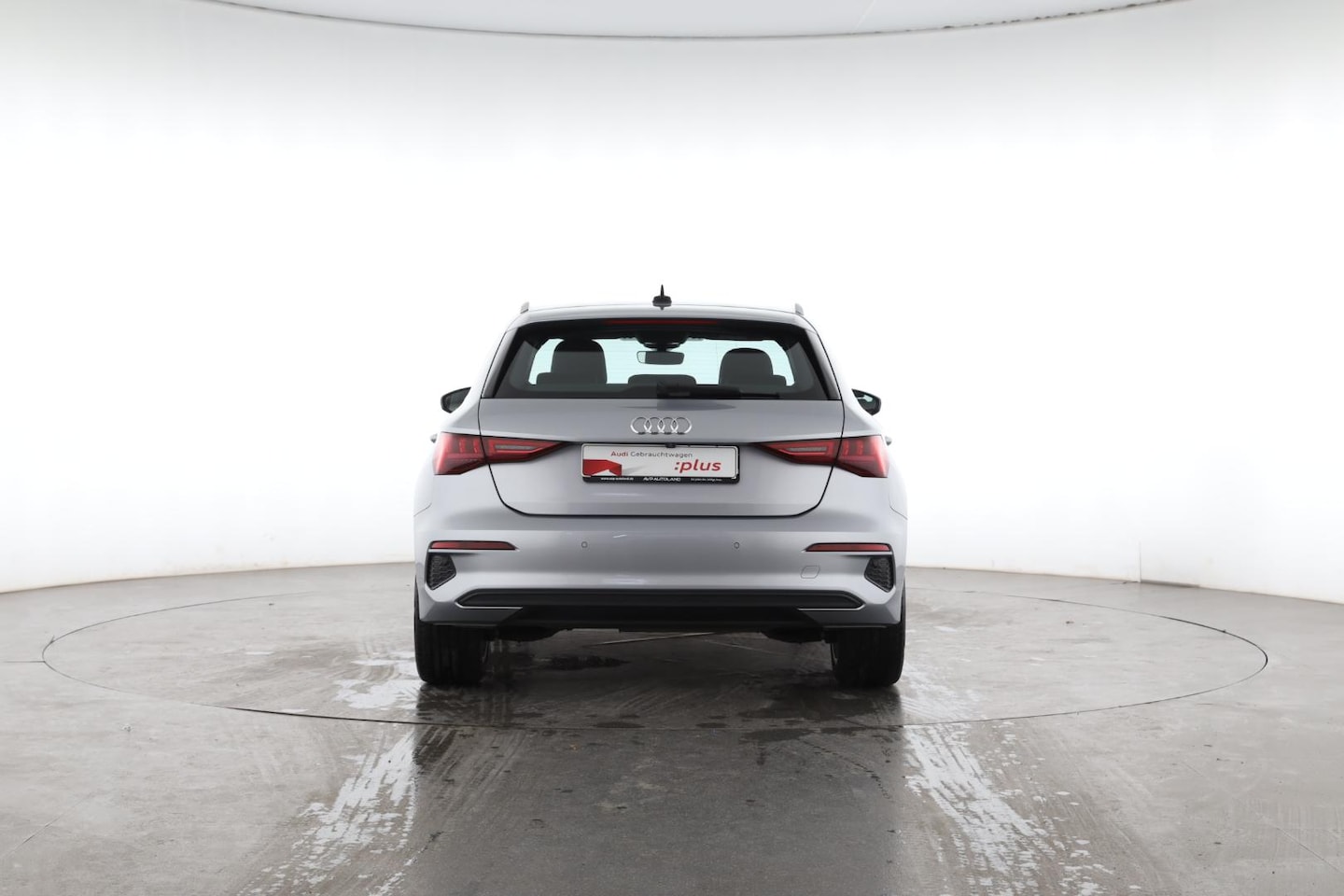 Bild über Audi A3 Sportback 30 TDI Schaltgetriebe - für weitere Informationen kontaktieren Sie den Audi Partner
