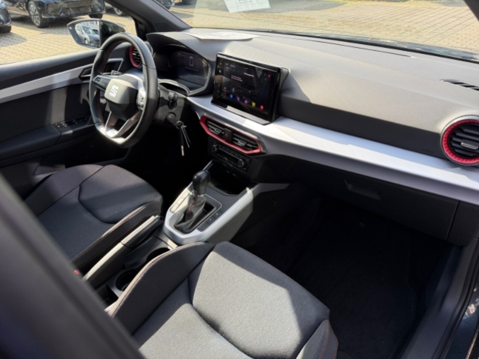 SEAT Arona – Bild 14