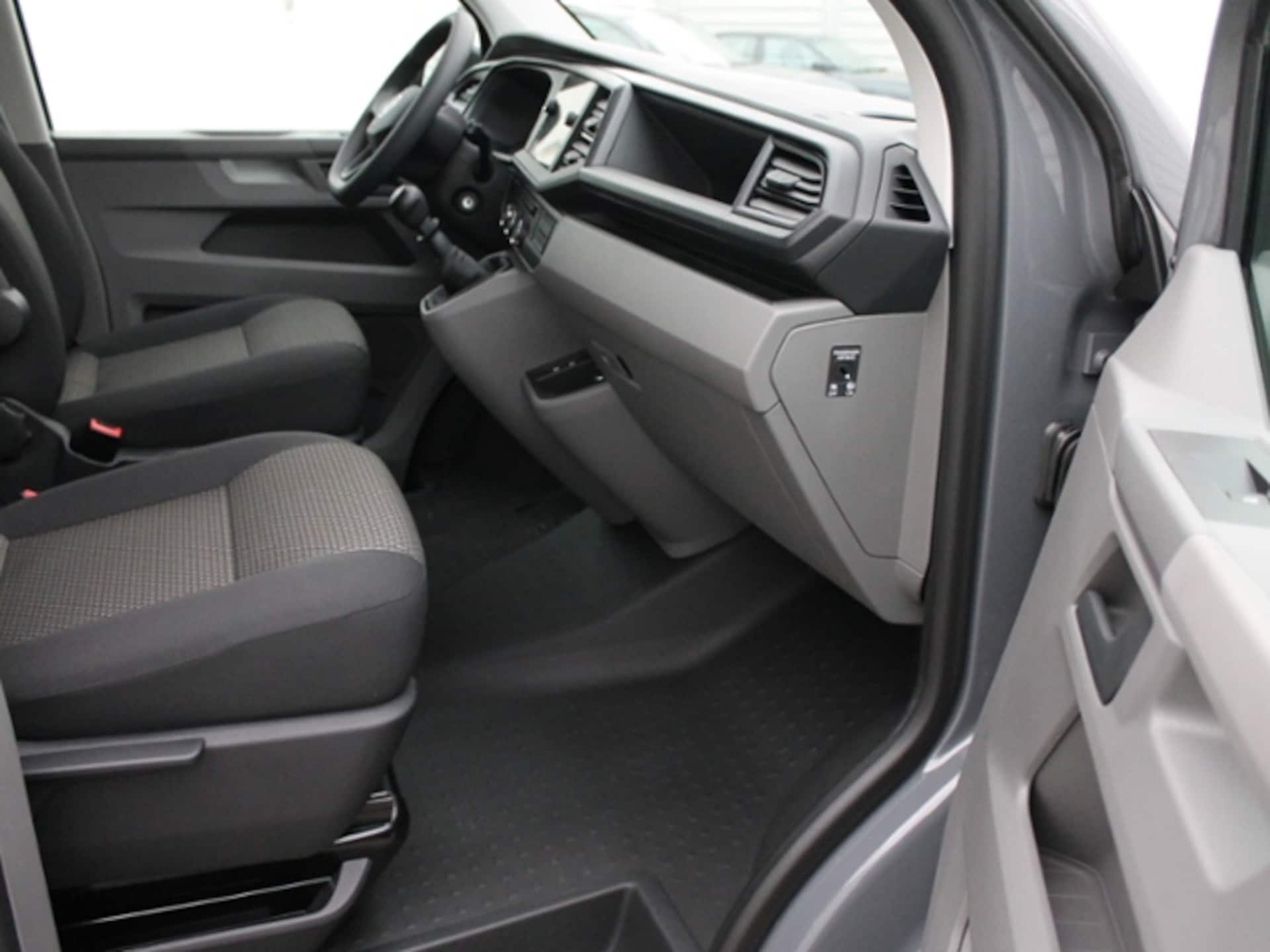 Volkswagen T6.1 Transporter Kasten langer Radstand