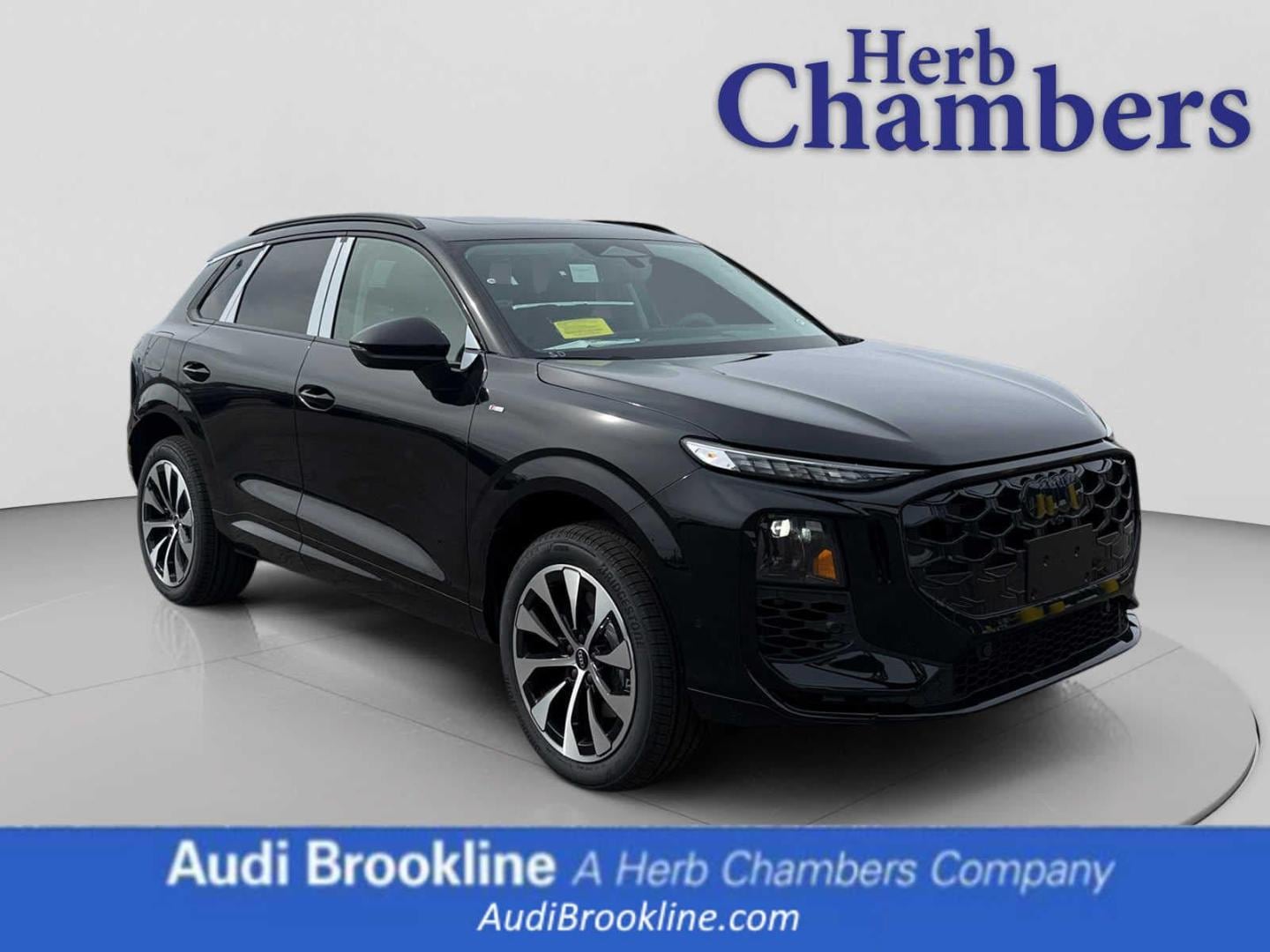 2026 Audi Q3 S line quattro's photo