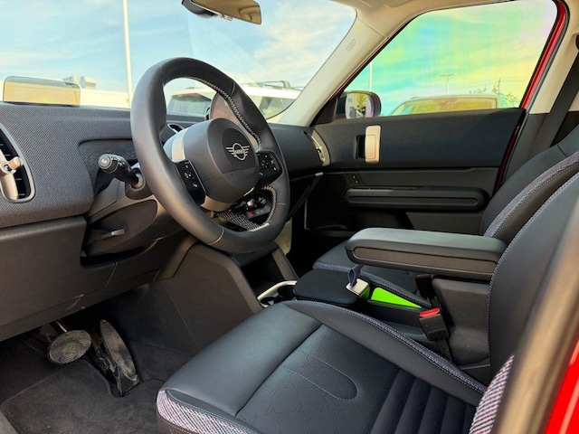 2025 MINI Countryman
