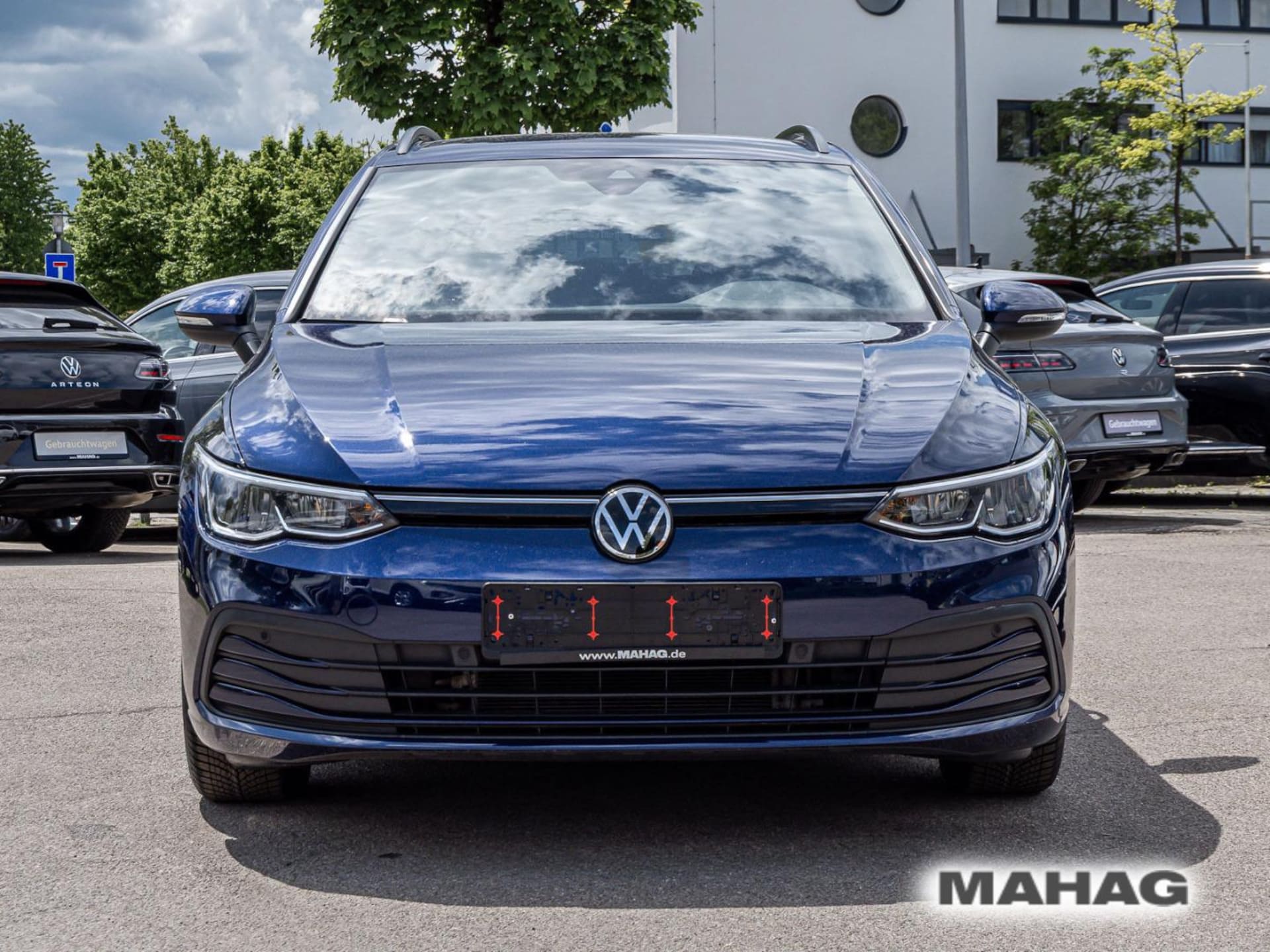 Volkswagen Golf Variant Life