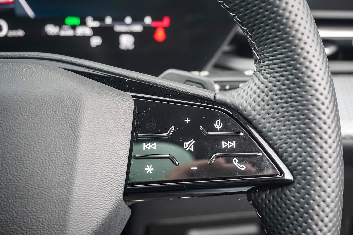 Image about Audi SQ5 SUV TFSI 270 kW edition one