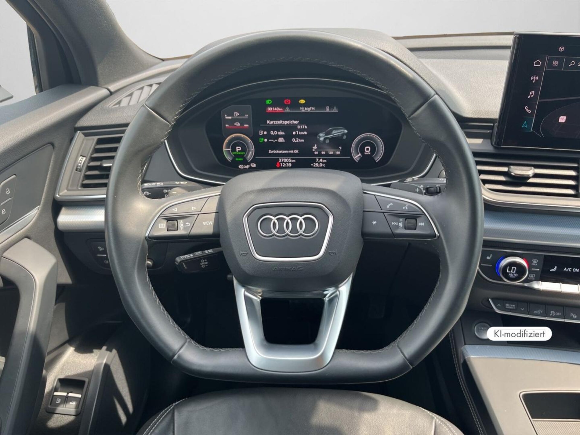 Audi Q5 TFSI e advanced