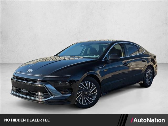 Photo of 2025 Hyundai Sonata Hybrid
