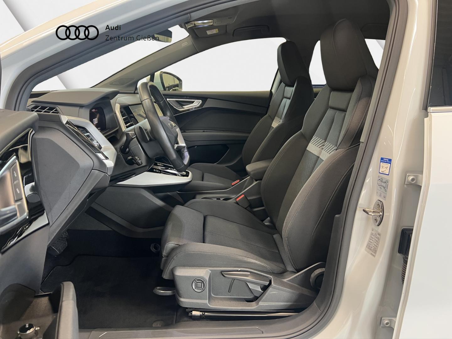 Image about Audi Q4 e-tron 40 e-tron