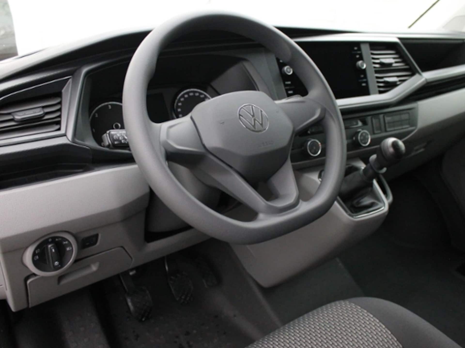 Volkswagen T6.1 Transporter Kasten langer Radstand