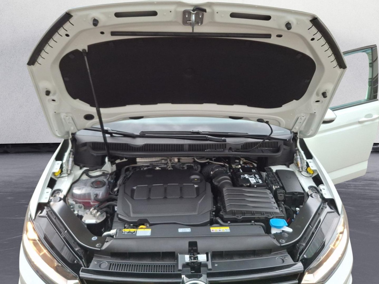 Volkswagen Touran – Bild 15