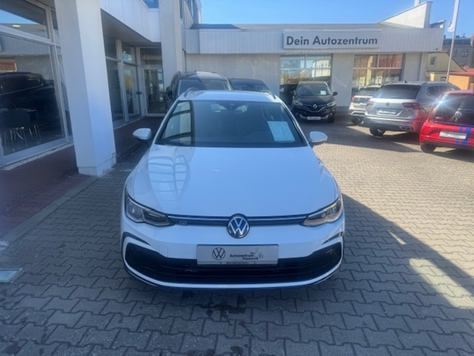 Volkswagen Golf Variant R-Line
