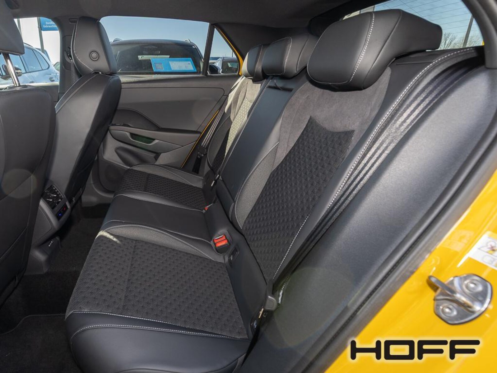 Volkswagen T-Roc – Bild 12