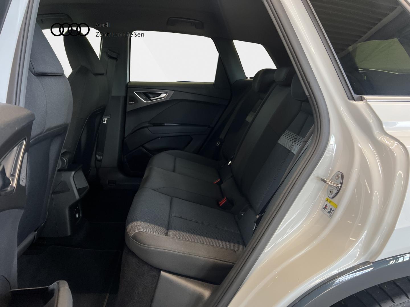 Image about Audi Q4 e-tron 40 e-tron