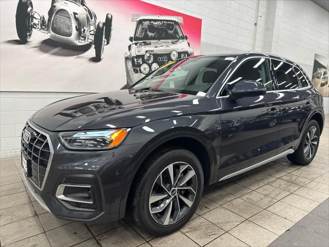 2021 AUDI Q5 - Image 1