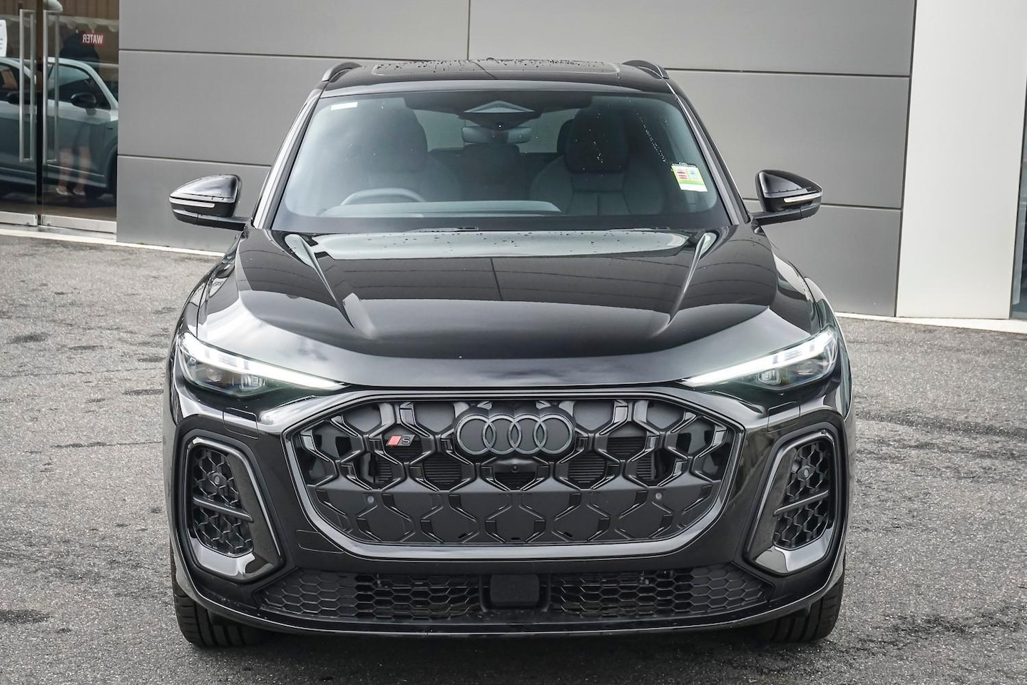Image about Audi SQ5 SUV TFSI 270 kW edition one
