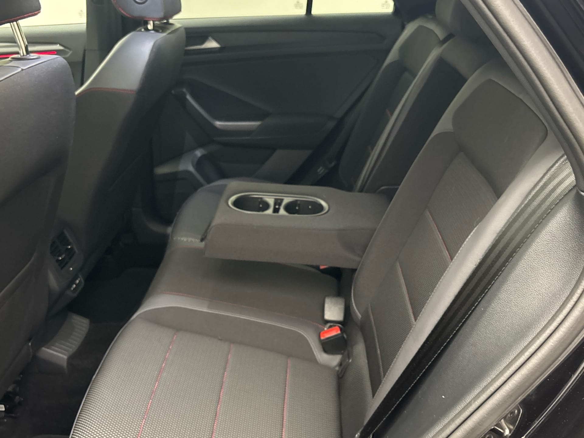 Volkswagen T-Roc Sport