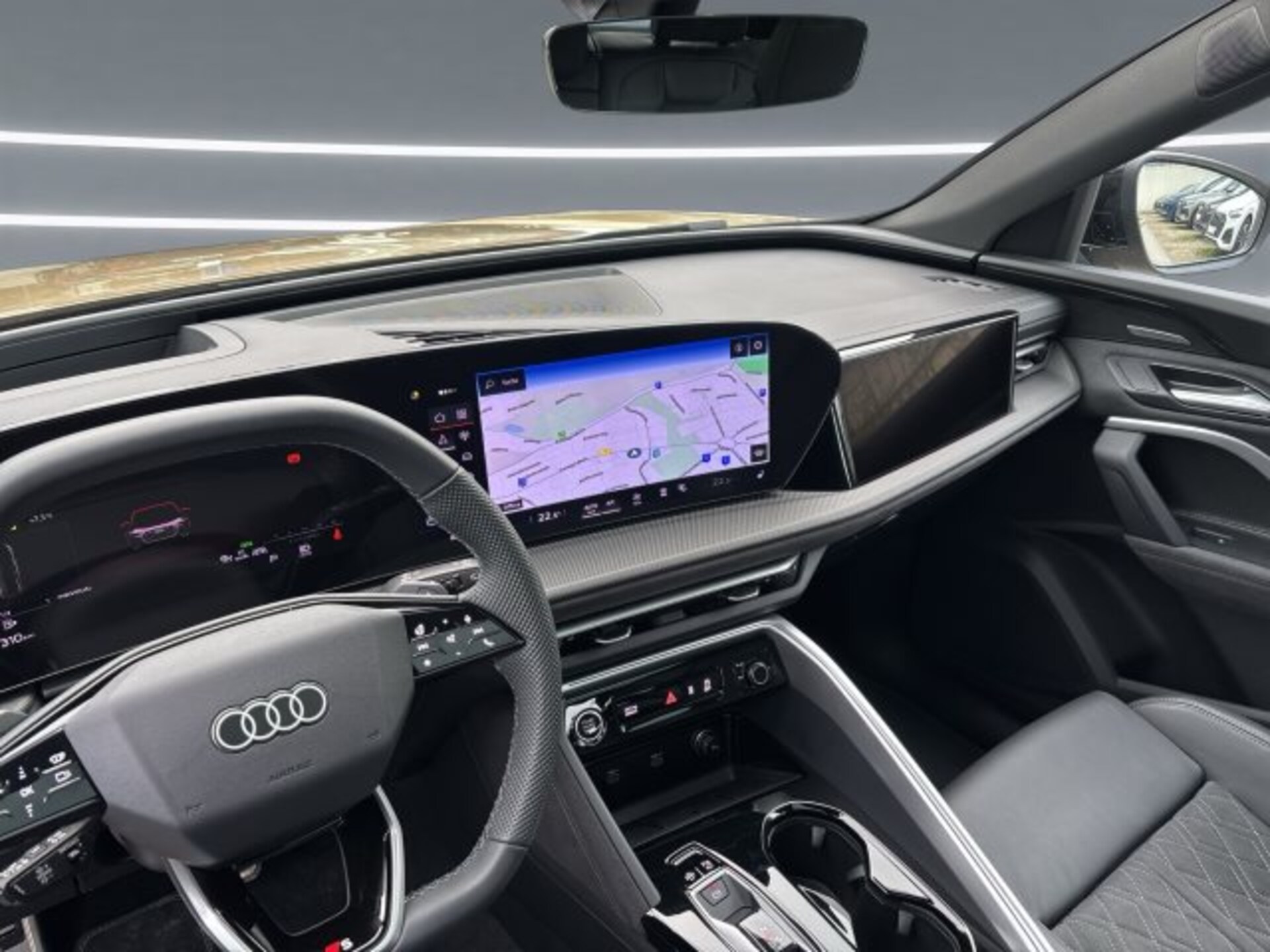 Audi Q5 Sportback edition one