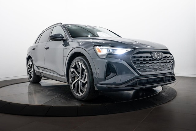 2024 Audi Q8 e-tron