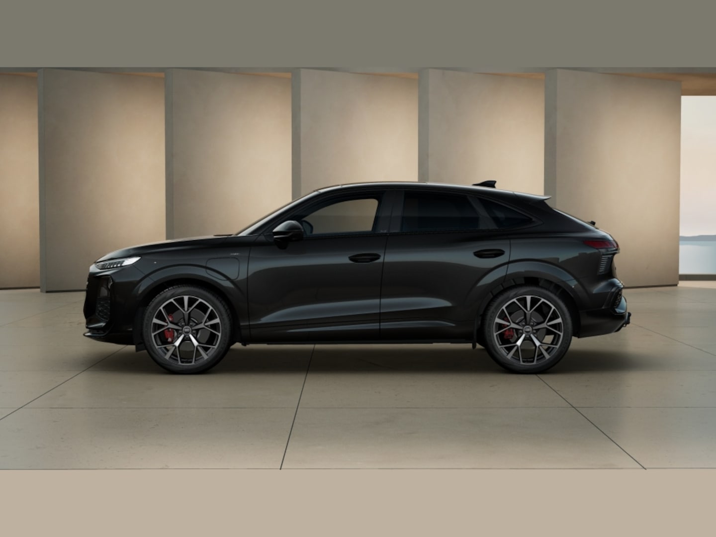 Bild über Audi Q3 Sportback e-hybrid e-hybrid 200 kW S tronic - für weitere Informationen kontaktieren Sie den Audi Partner