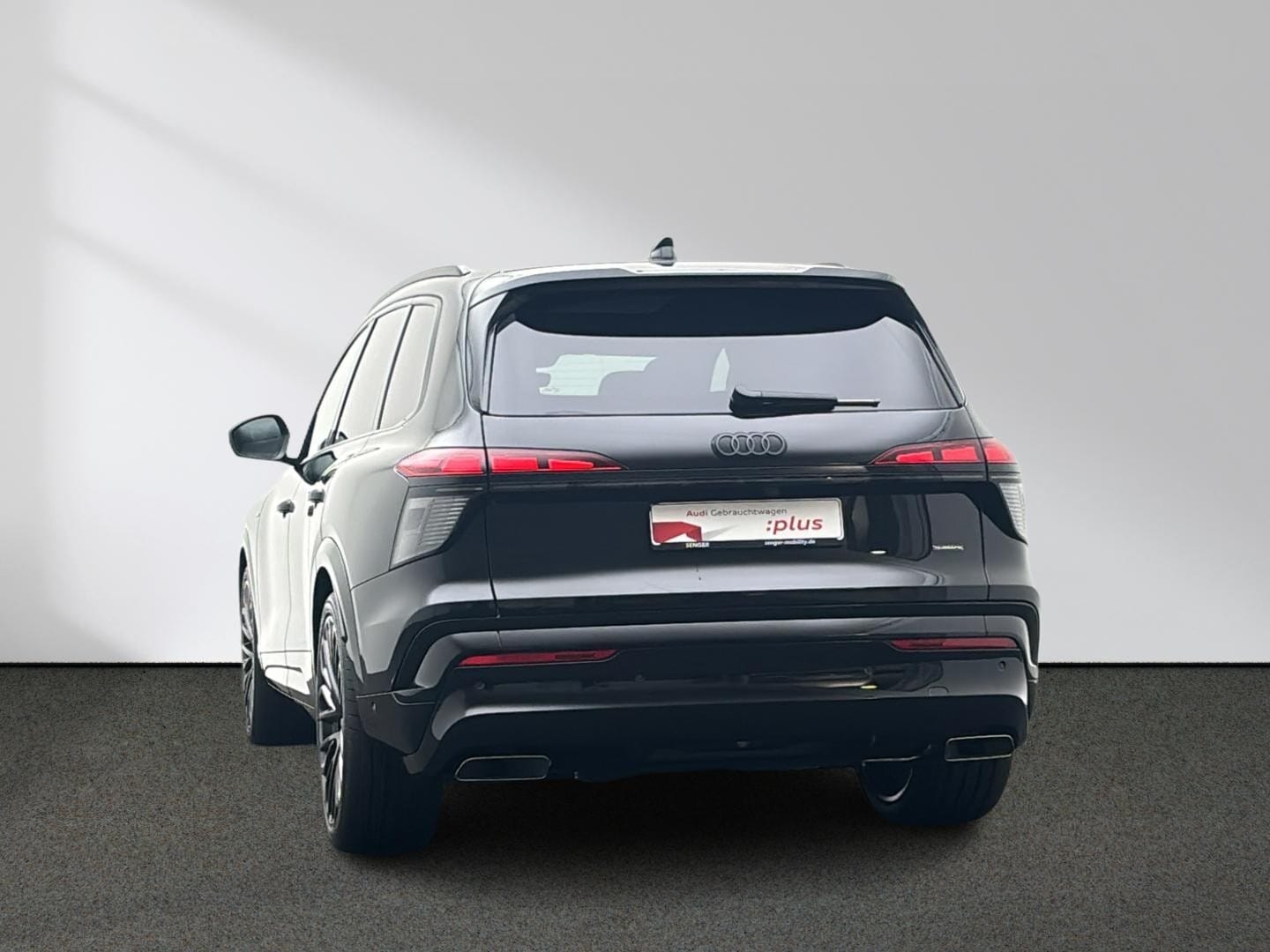 Bild über Audi Q7 SUV TDI quattro 220 kW tiptronic - für weitere Informationen kontaktieren Sie den Audi Partner