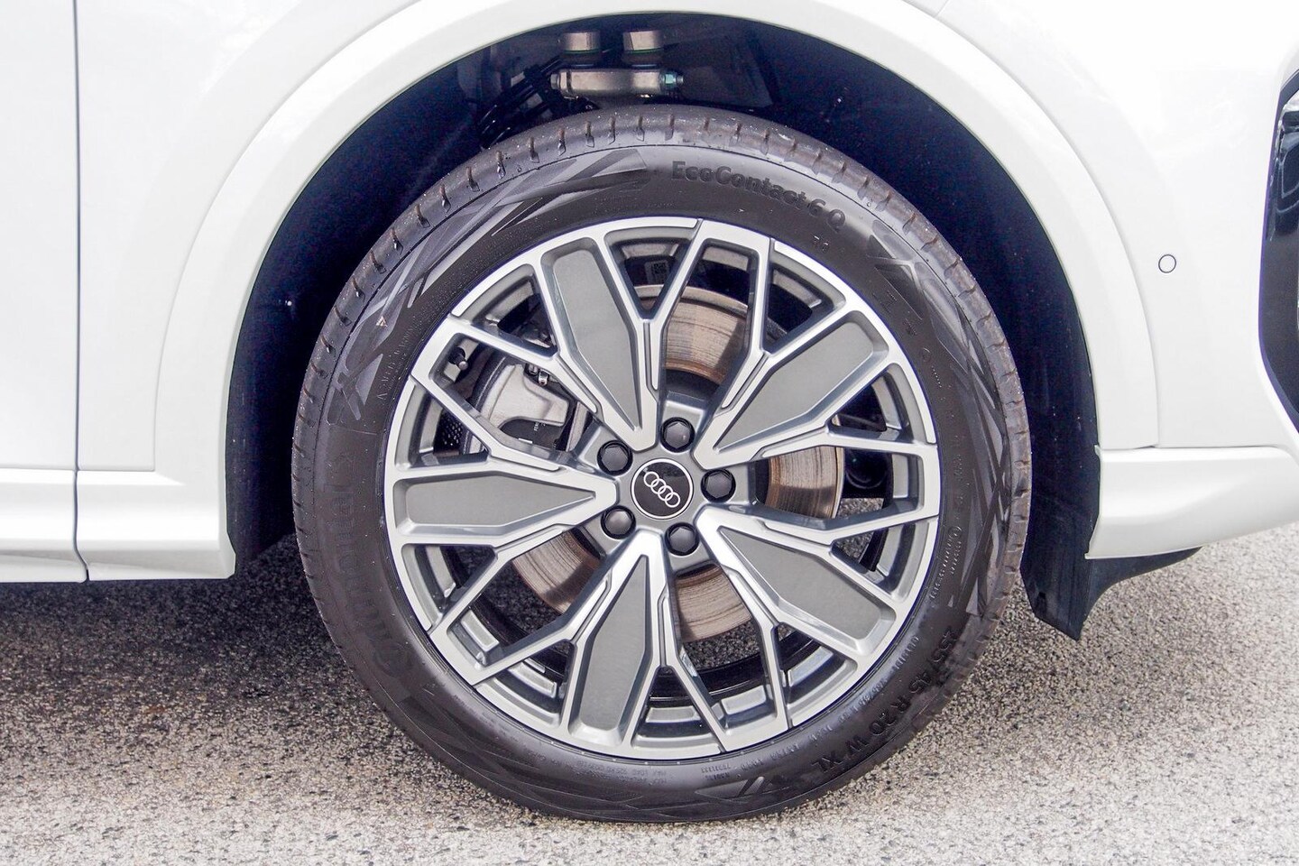 Image about Audi Q5 Sportback TDI quattro 150 kW sport